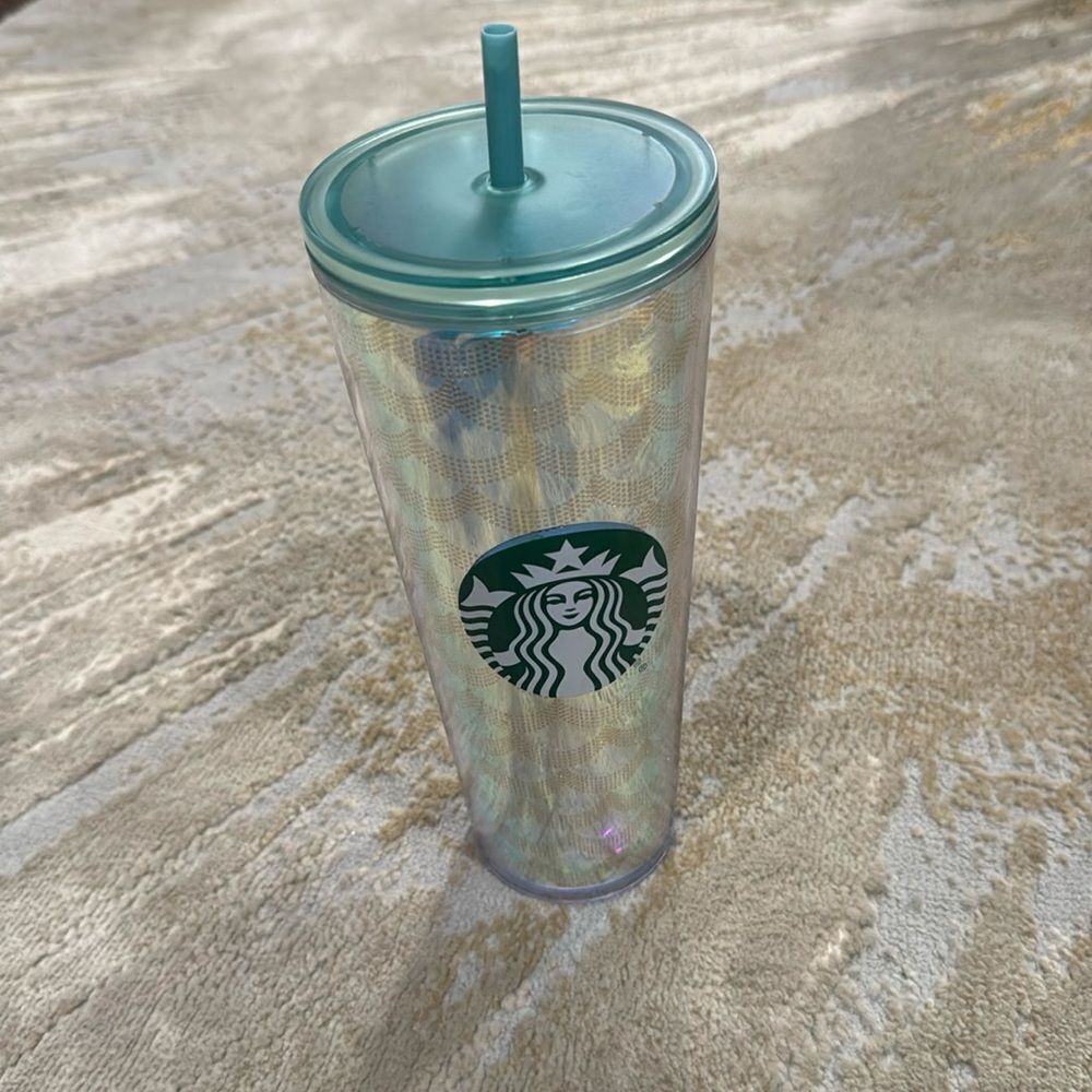 STARBUCKS 24 OZ MERMAID SCALES TUMBLER IRIDESCENT MIRROR COLD CUP like new